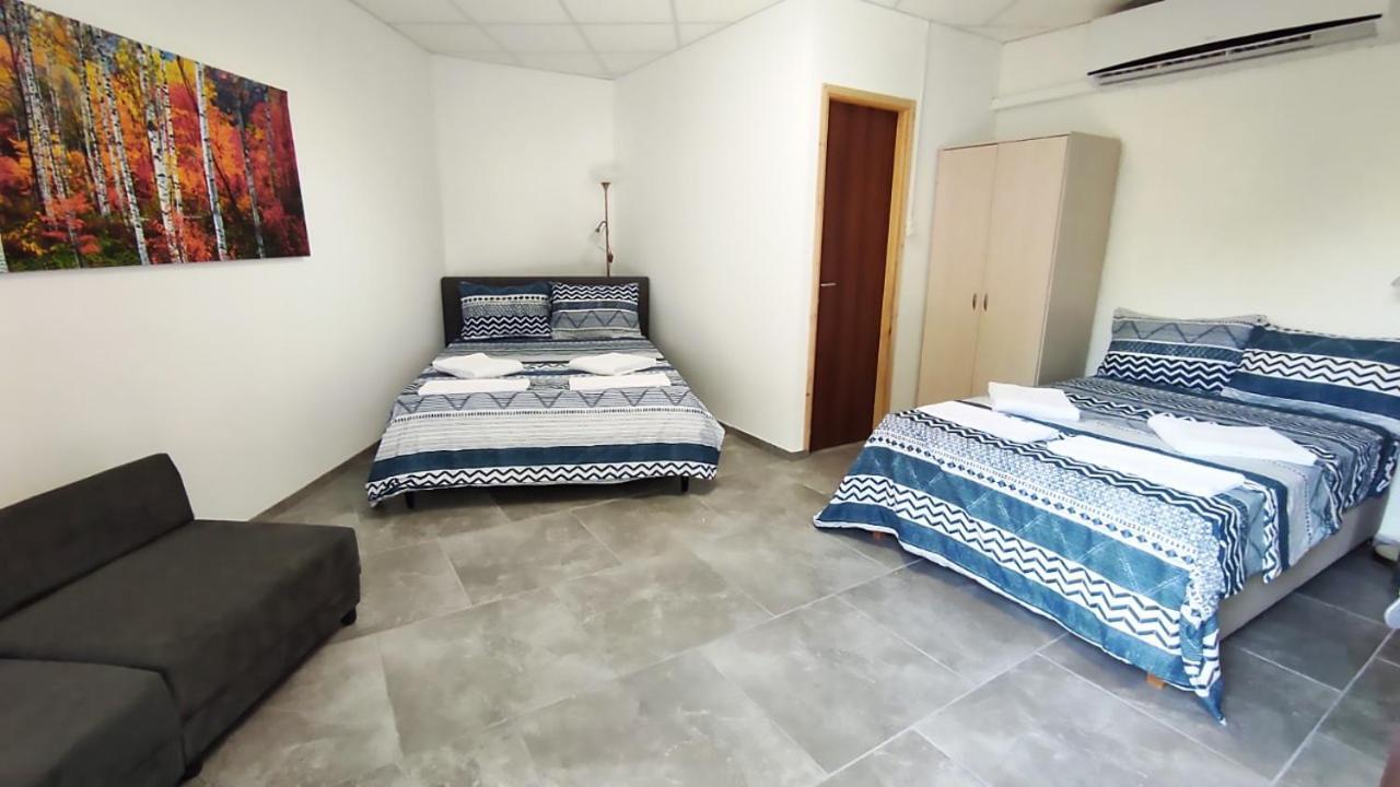 Guest House "Villa Klara Eilat" Heated Pool And Sauna All Year Round Eksteriør billede
